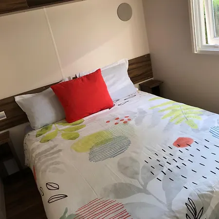 Parque de Campismo Mobil - 6 Pers - Les Charmettes **** *