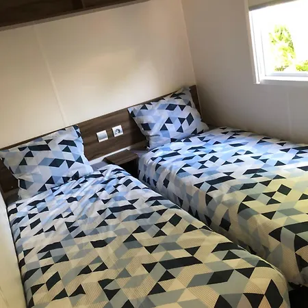 Parque de Campismo Mobil - 6 Pers - Les Charmettes **** *